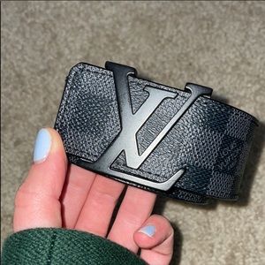 Louis Vuitton Men’s Belt